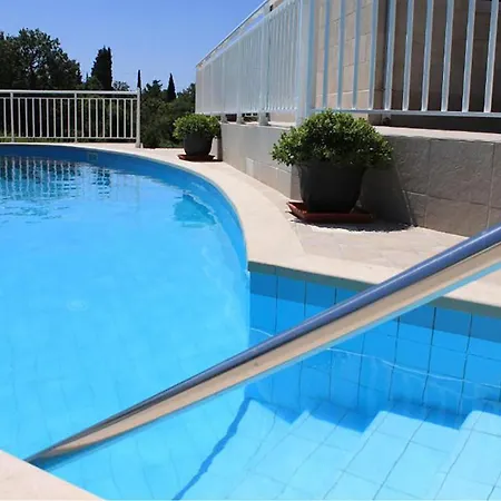 Awesome In Apartman Čilipi